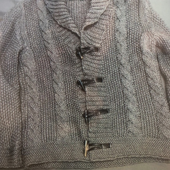 Zara Gray Cable Knit Cardigan with Toggle Closures - Picture 1 of 4